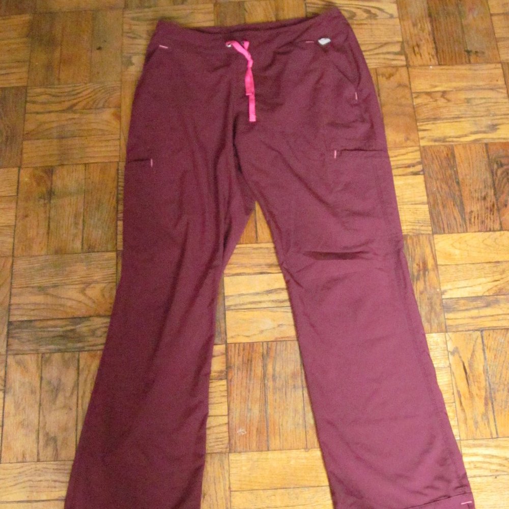 Smitten Scrub Pants